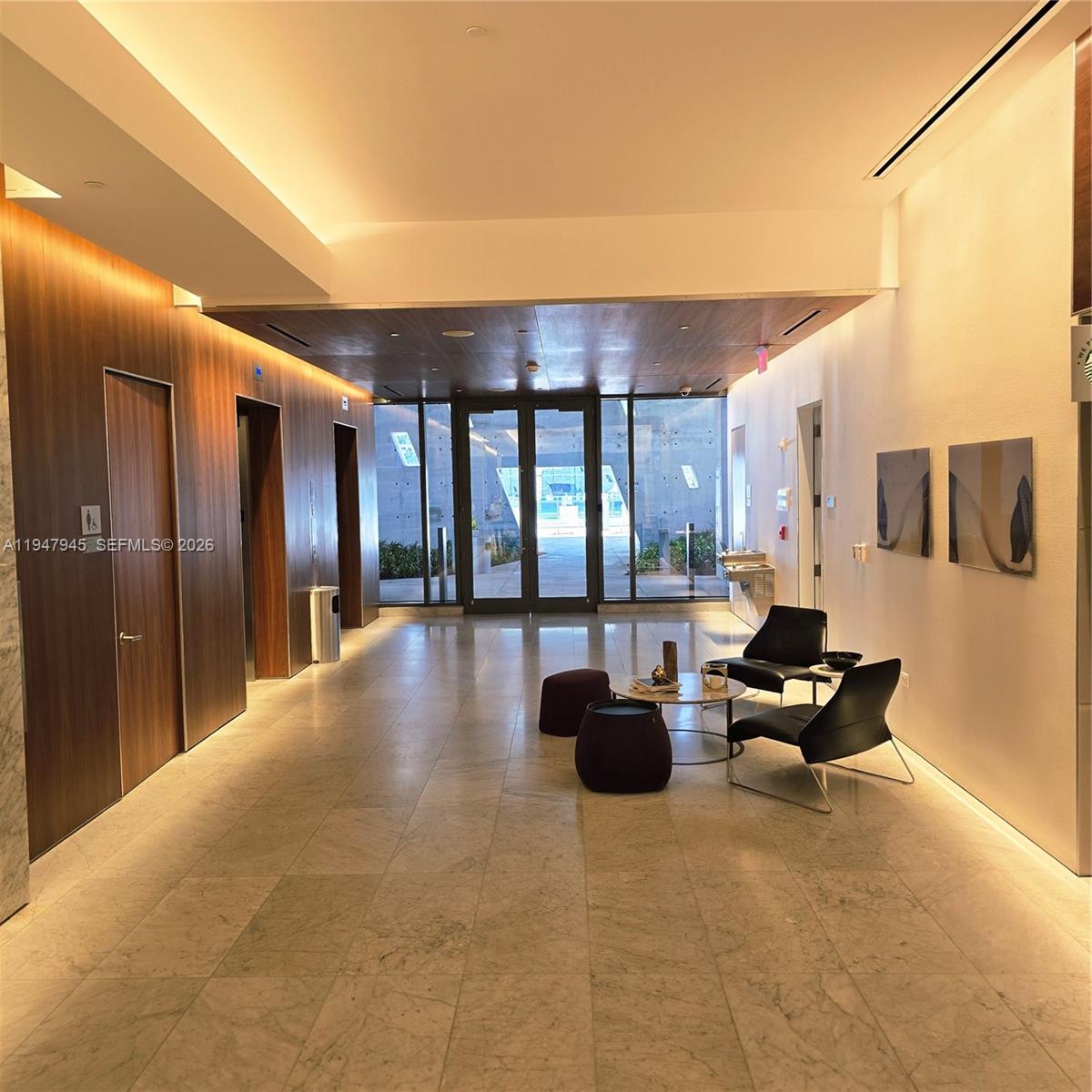 68 SE 6th St #2110 Miami, FL 33131