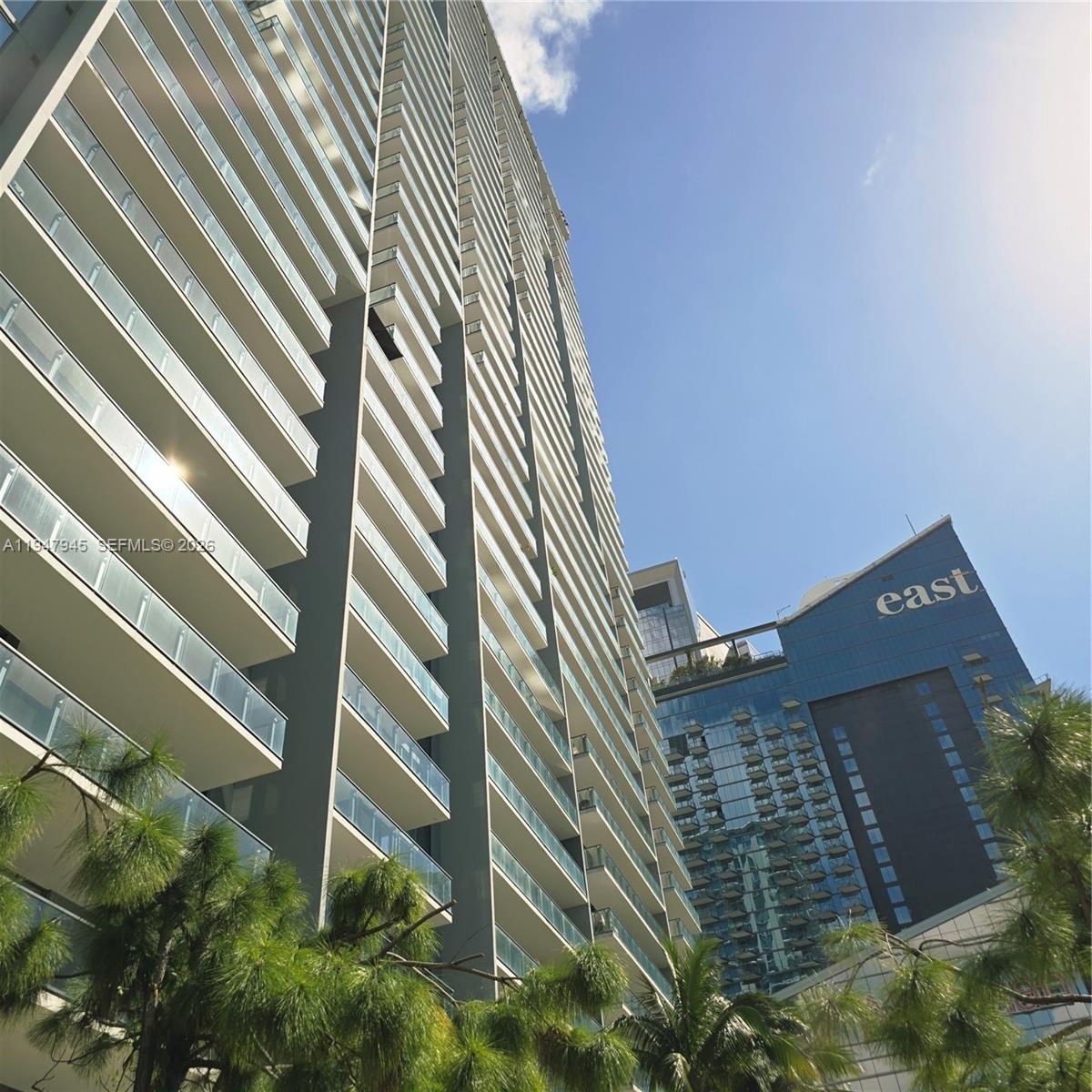 68 SE 6th St #2110 Miami, FL 33131