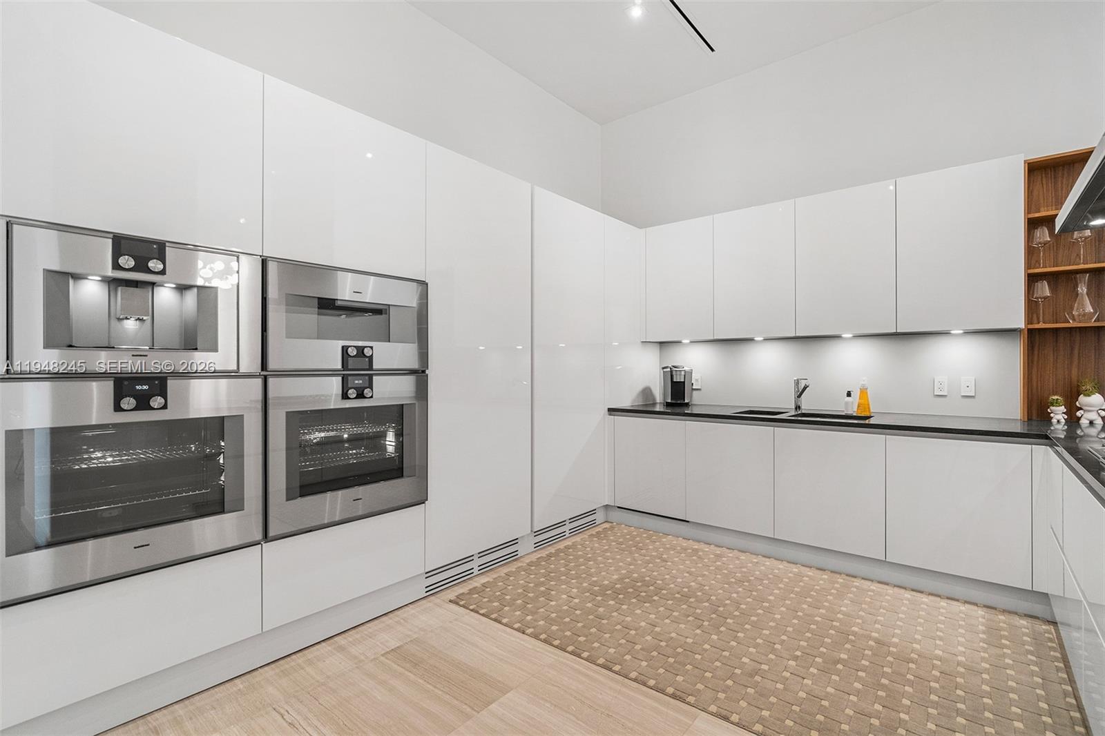 4701 N Meridian Ave #210 Miami Beach, FL 33140