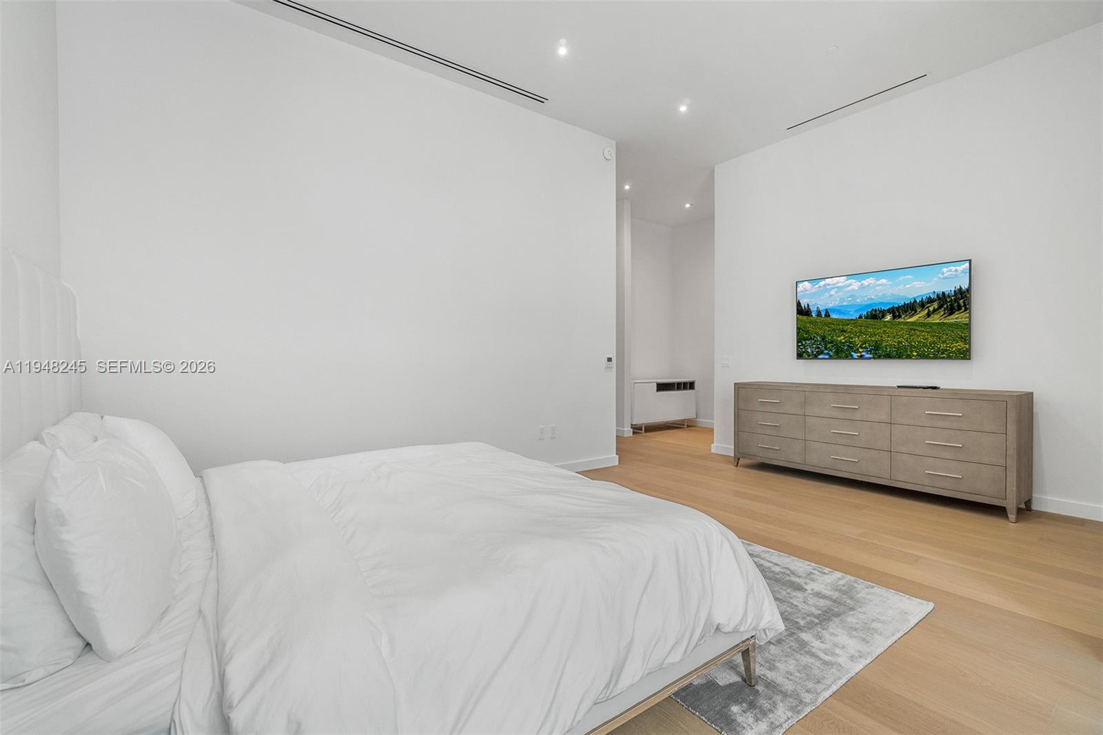 4701 N Meridian Ave #210 Miami Beach, FL 33140