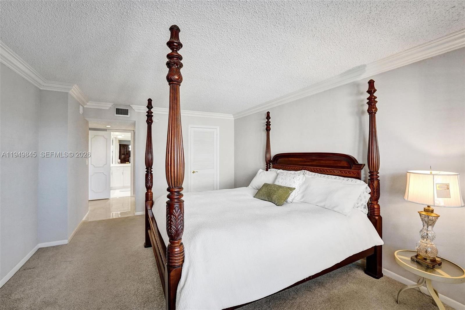 1901 N Ocean Blvd #TH-B Fort Lauderdale, FL 33305