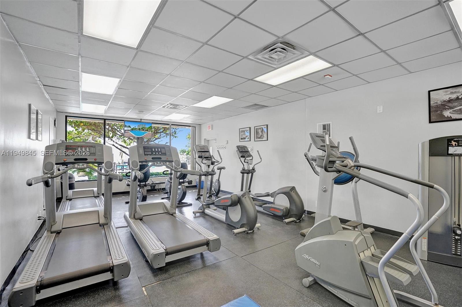 1901 N Ocean Blvd #TH-B Fort Lauderdale, FL 33305