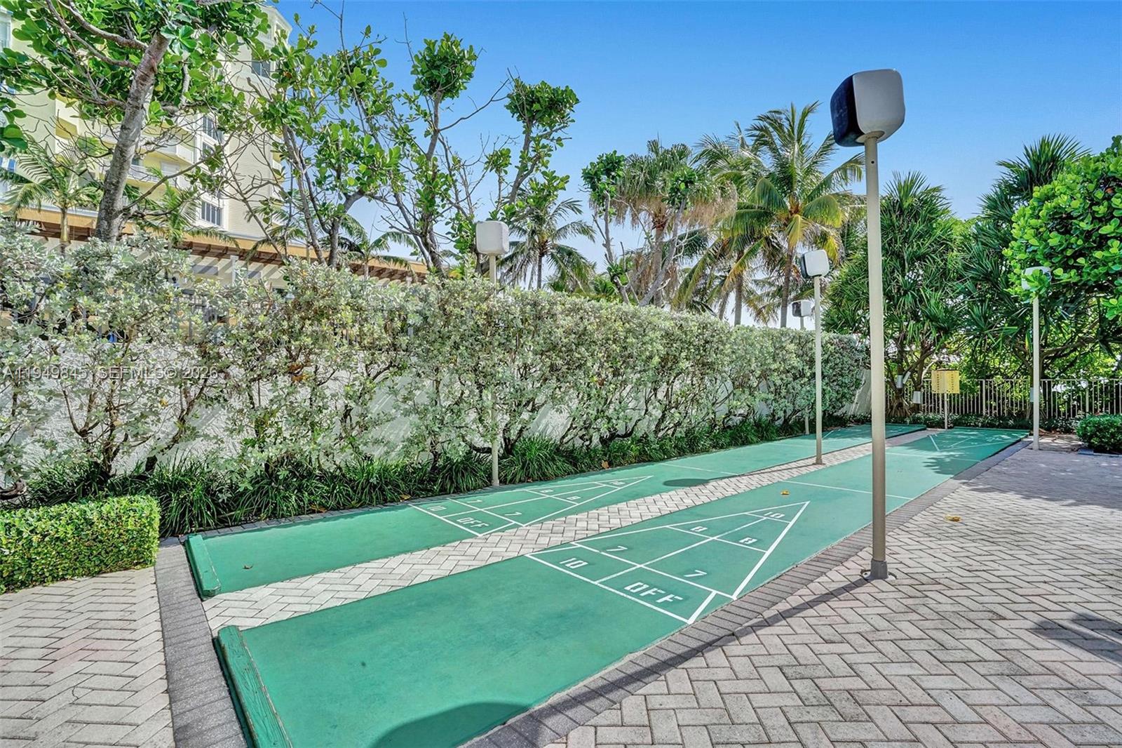 1901 N Ocean Blvd #TH-B Fort Lauderdale, FL 33305