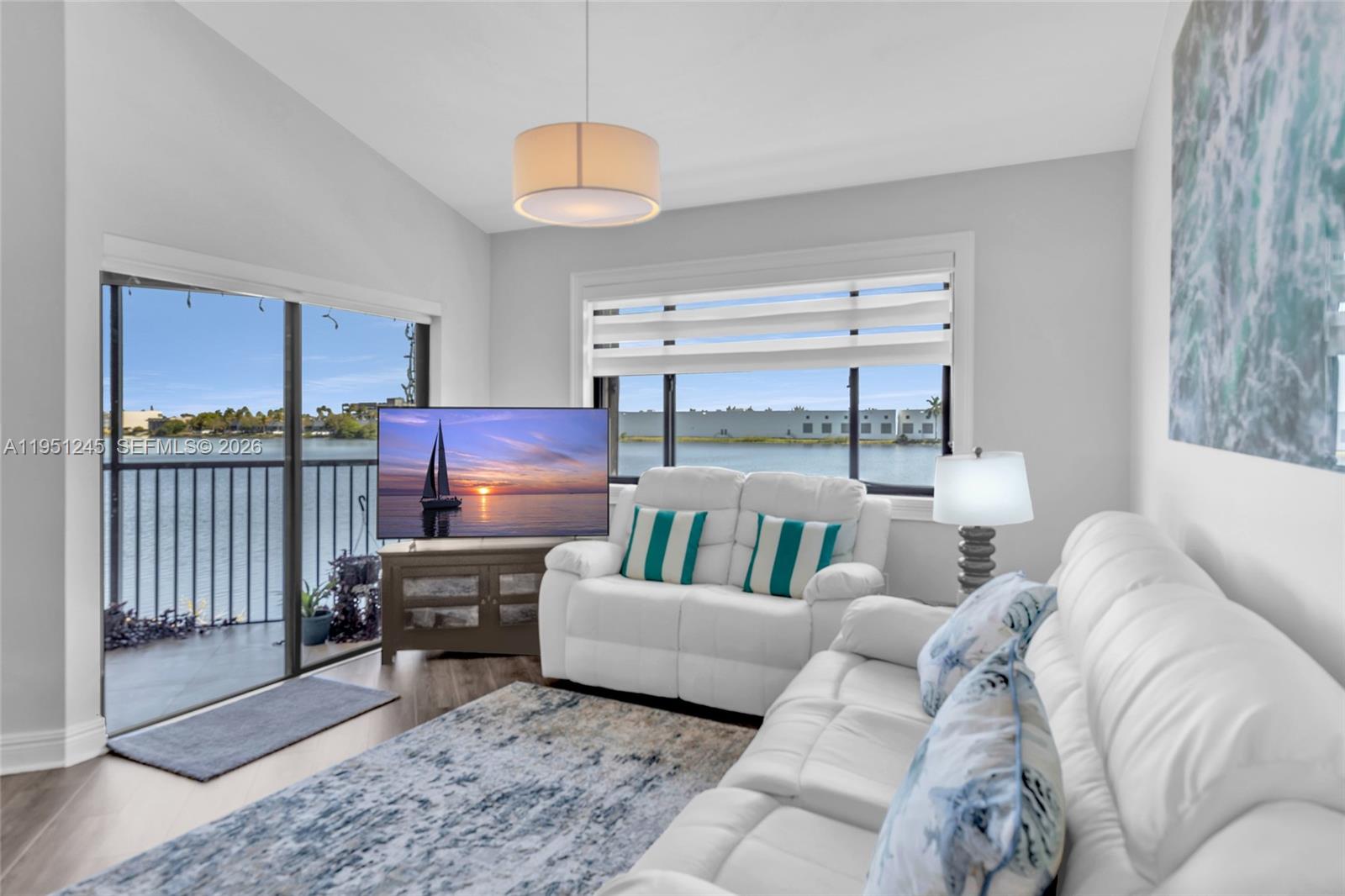 15539 N Miami Lakeway N #203-22