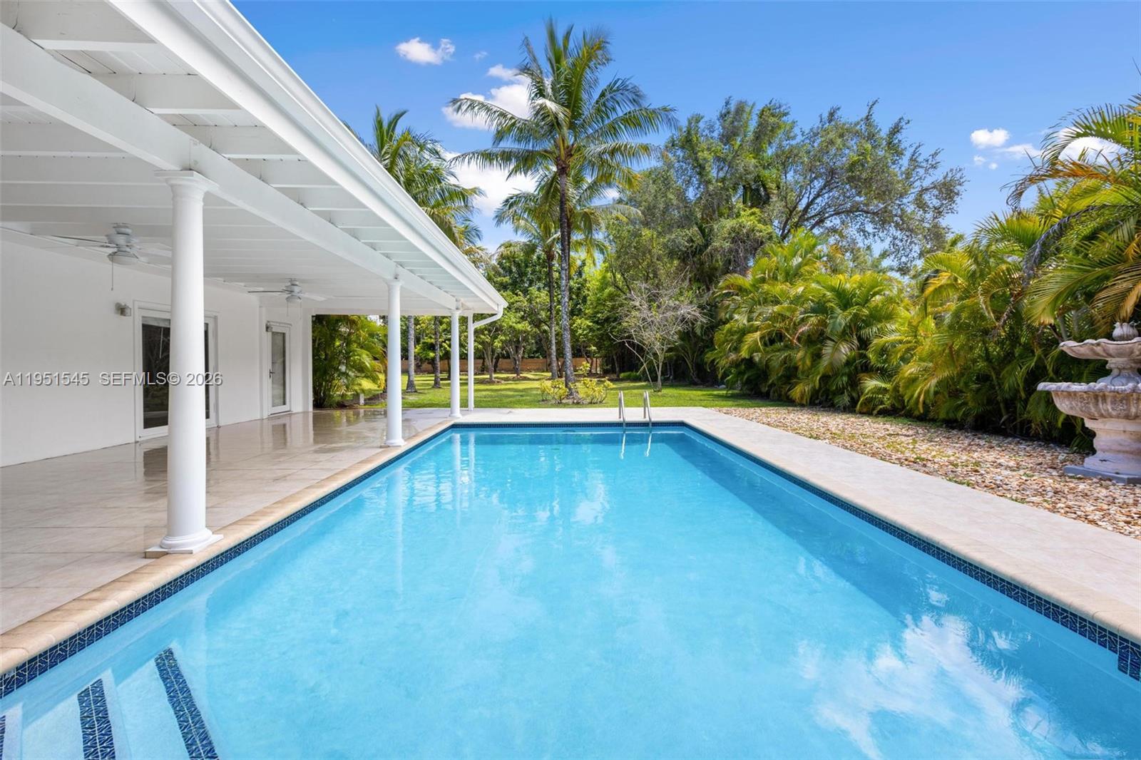 8030 SW 120th St Pinecrest, FL 33156