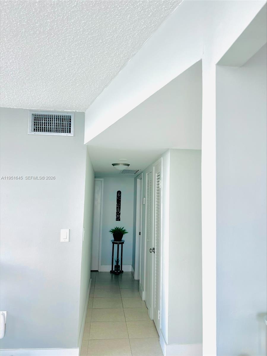 1301 NE Miami Gdns Dr #1406W Miami, FL 33179