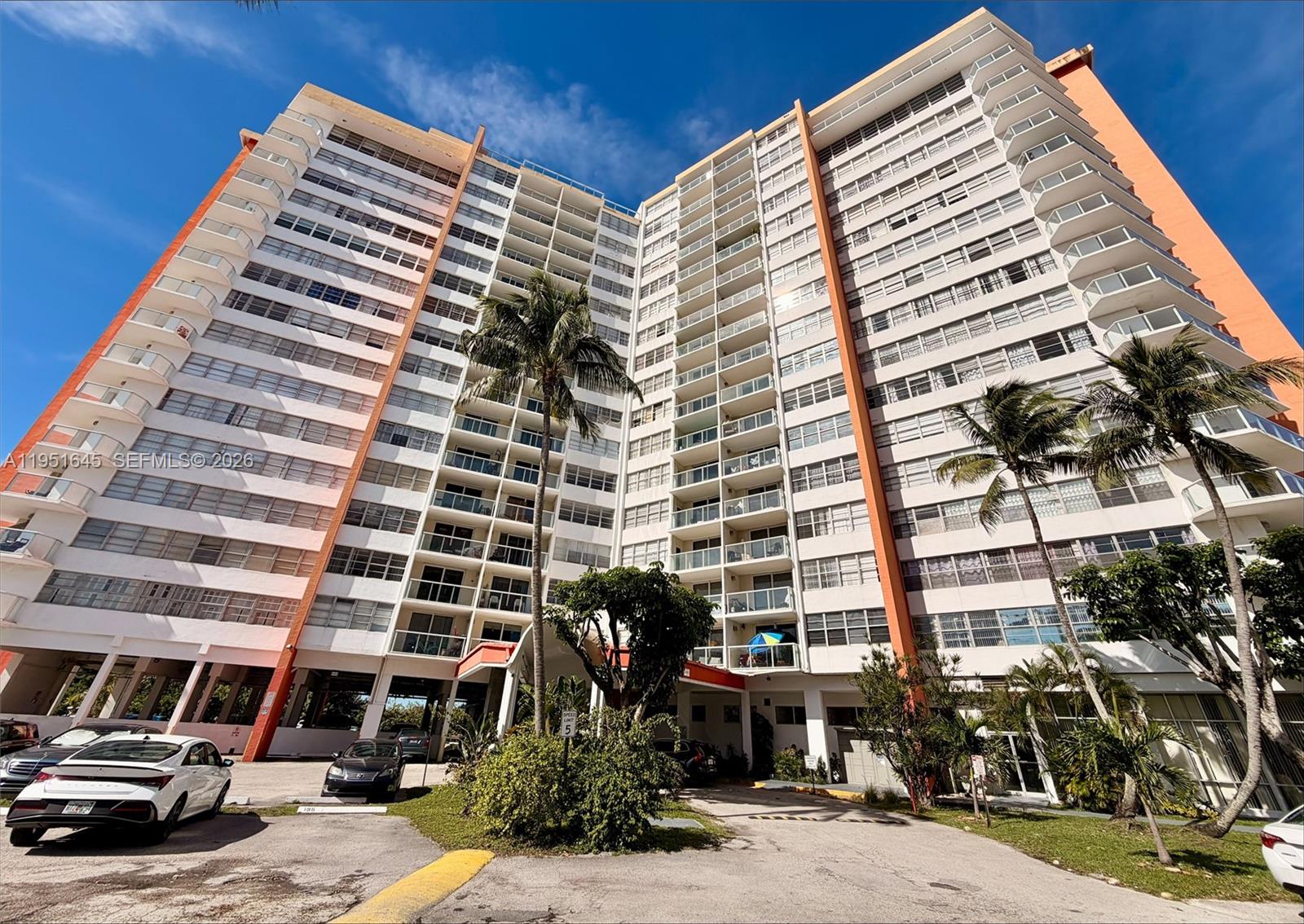 1301 NE Miami Gdns Dr #1406W Miami, FL 33179