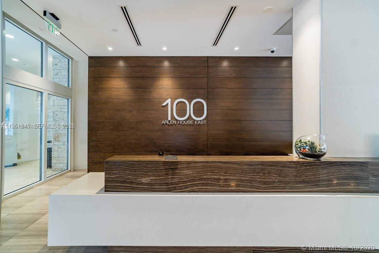 100 Bayview Dr #1528 Sunny Isles Beach, FL 33160