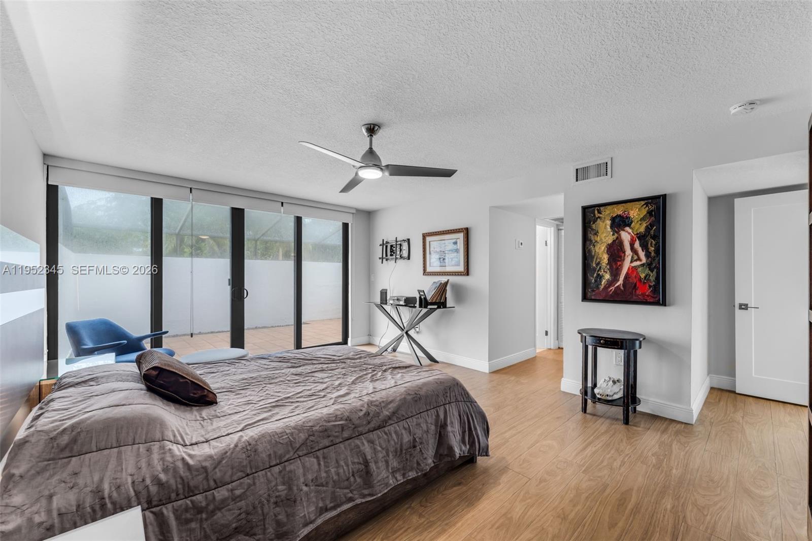 8725 SW 81st Ct Miami, FL 33143