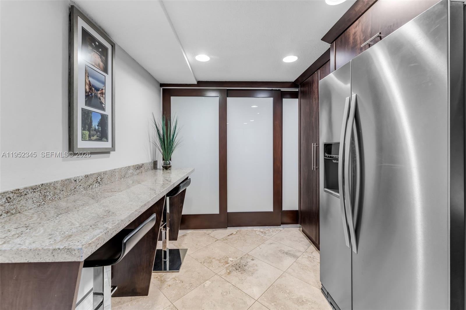 8725 SW 81st Ct Miami, FL 33143