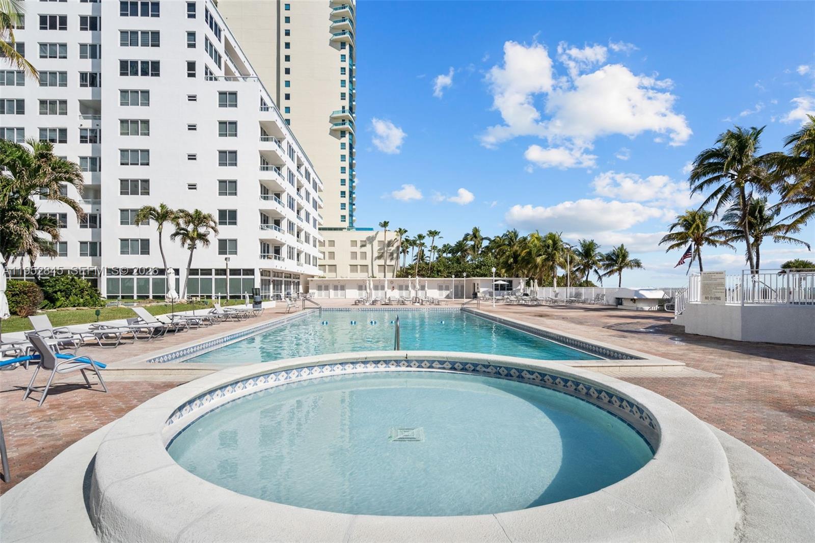 5005 Collins Ave #415 Miami Beach, FL 33140