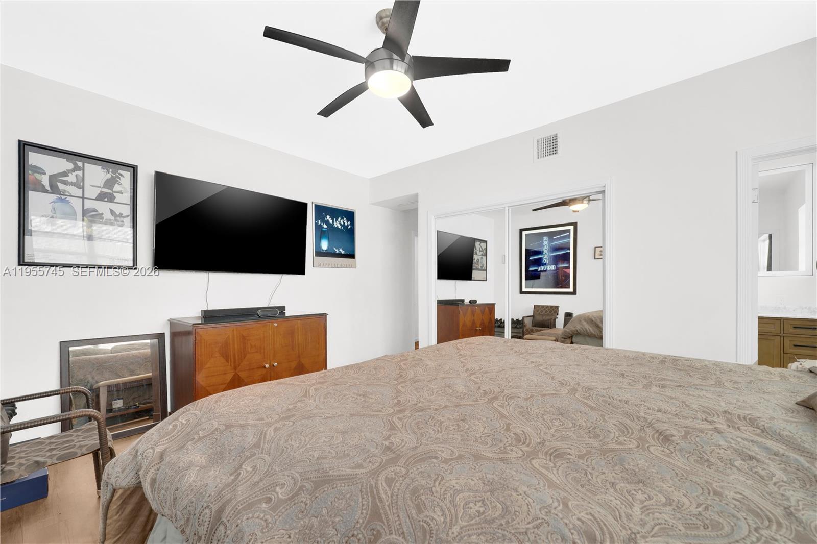 200 S Shore Dr #12 Miami Beach, FL 33141