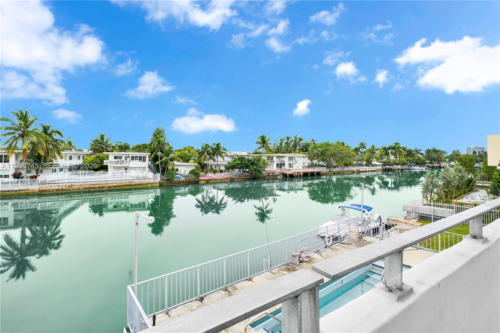 200 S Shore Dr #12 Miami Beach, FL 33141