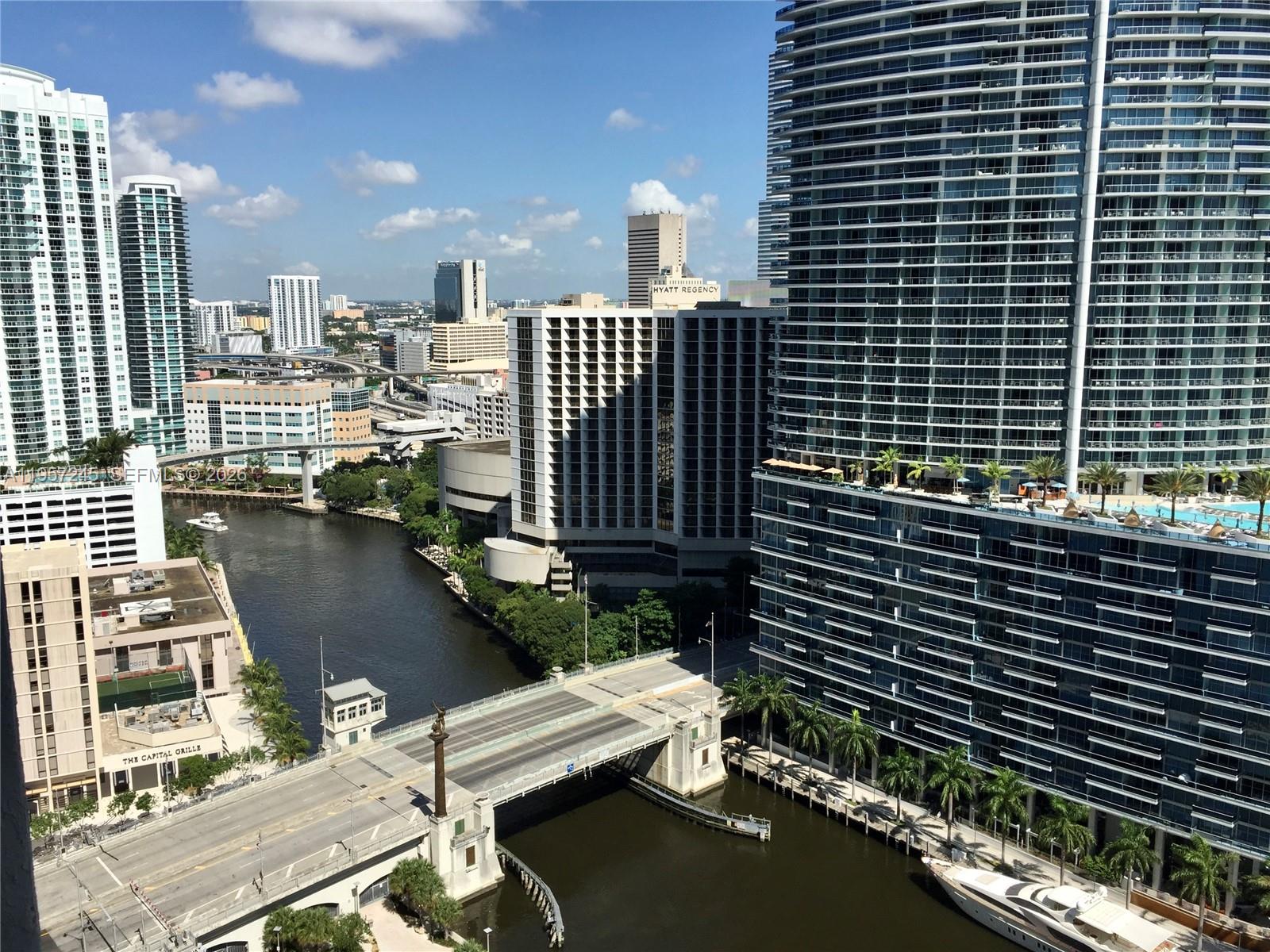 475 Brickell Ave #2508 Miami, FL 33131