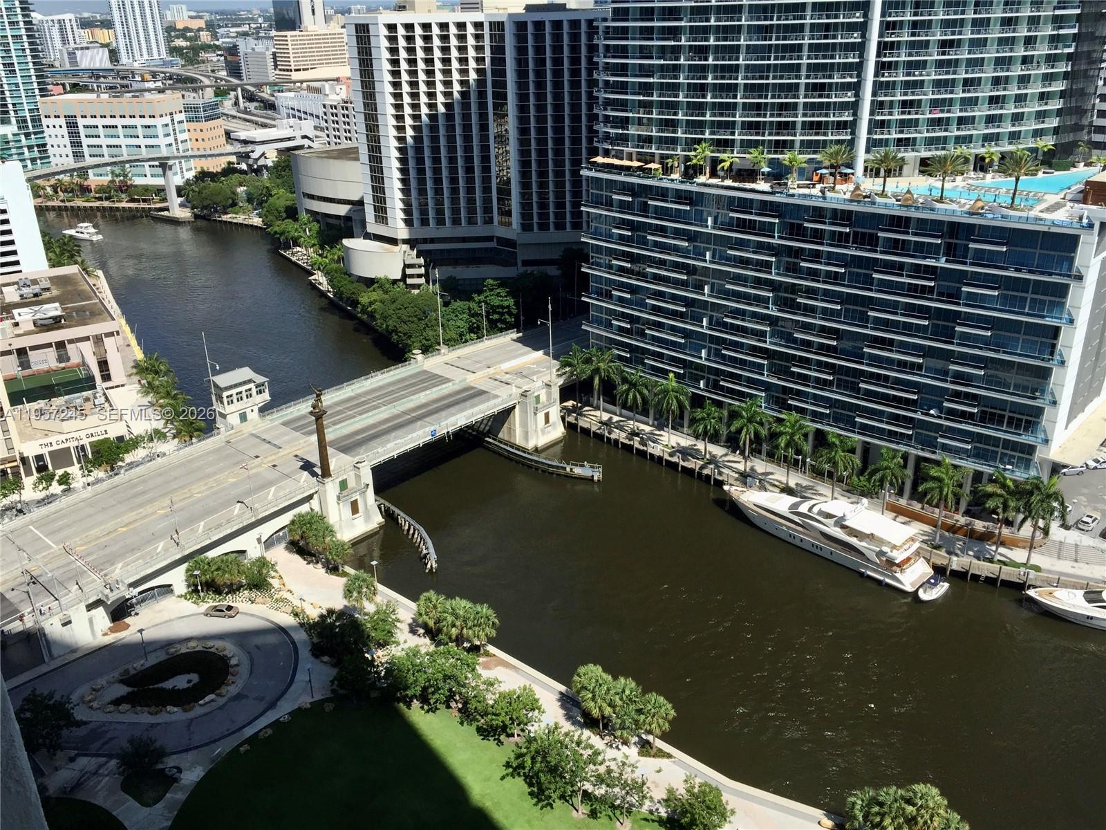 475 Brickell Ave #2508 Miami, FL 33131