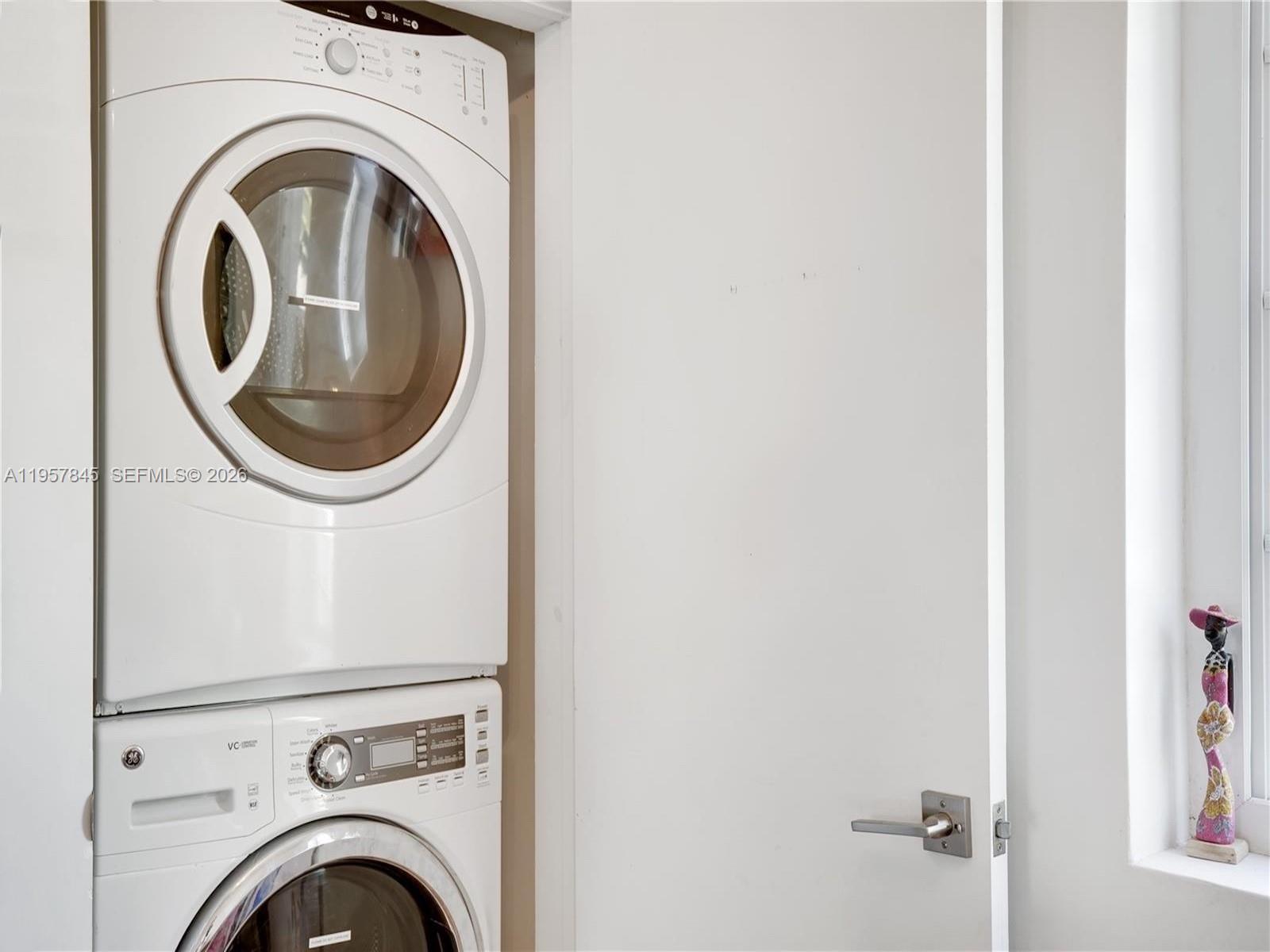 727 14th Pl #4 Miami Beach, FL 33139