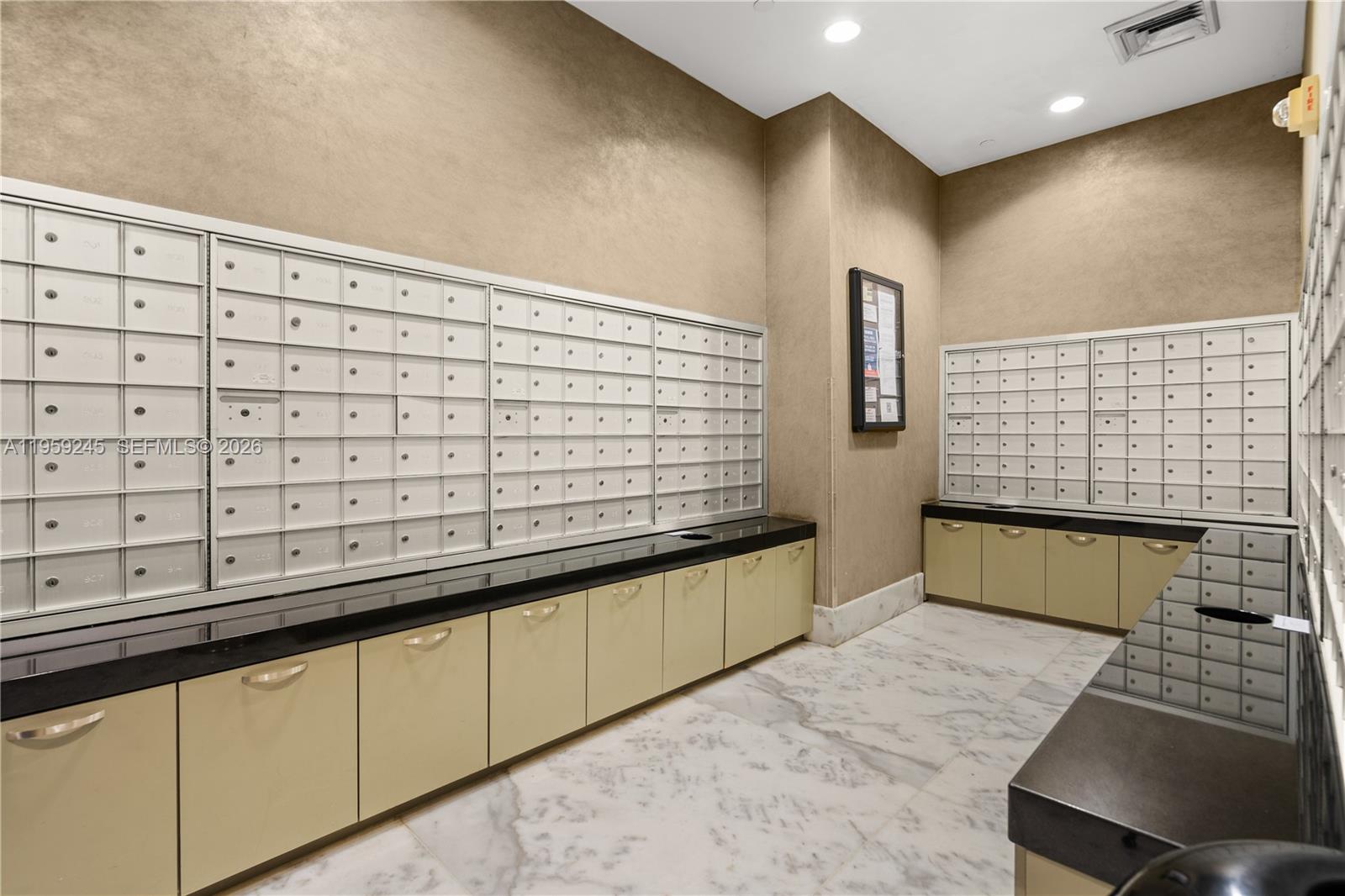 image Vue at Brickell28