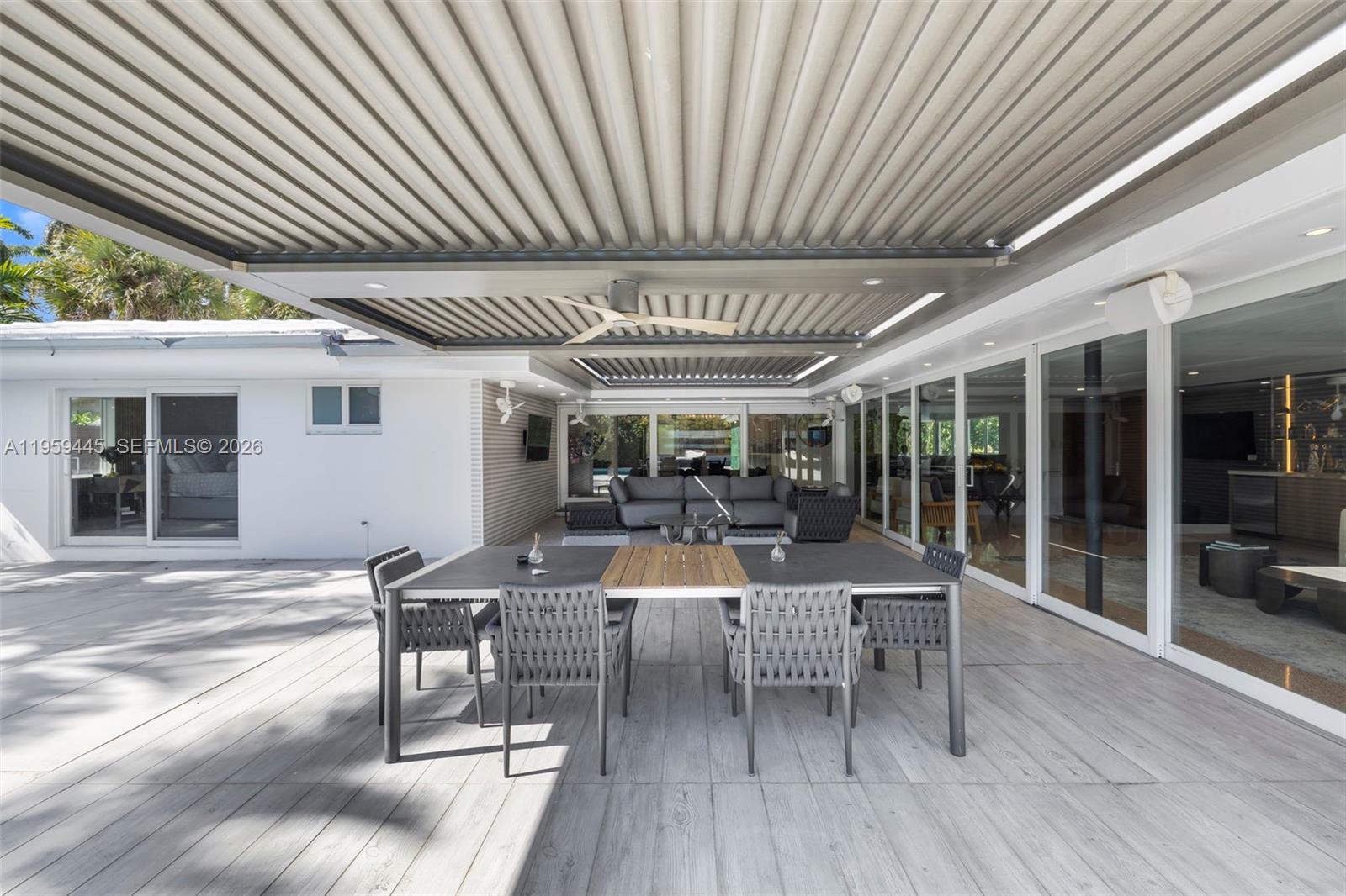 1040 NE 86th St Miami, FL 33138