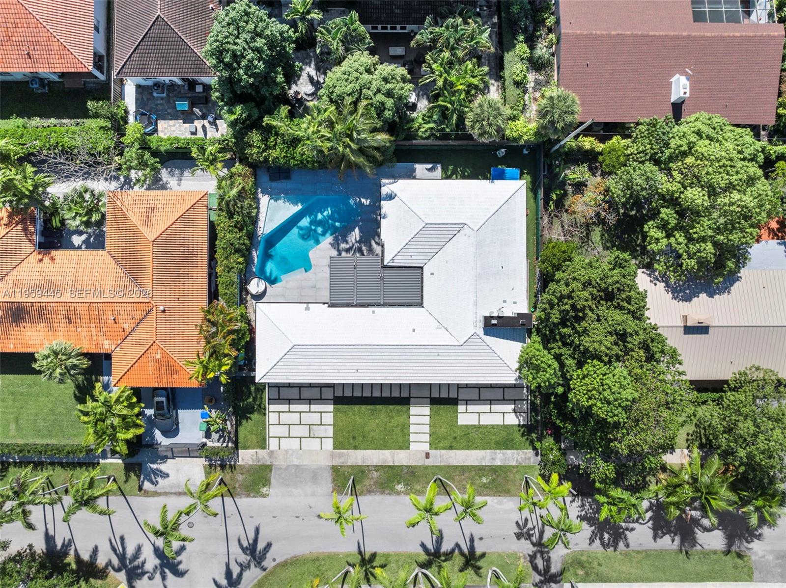 1040 NE 86th St Miami, FL 33138