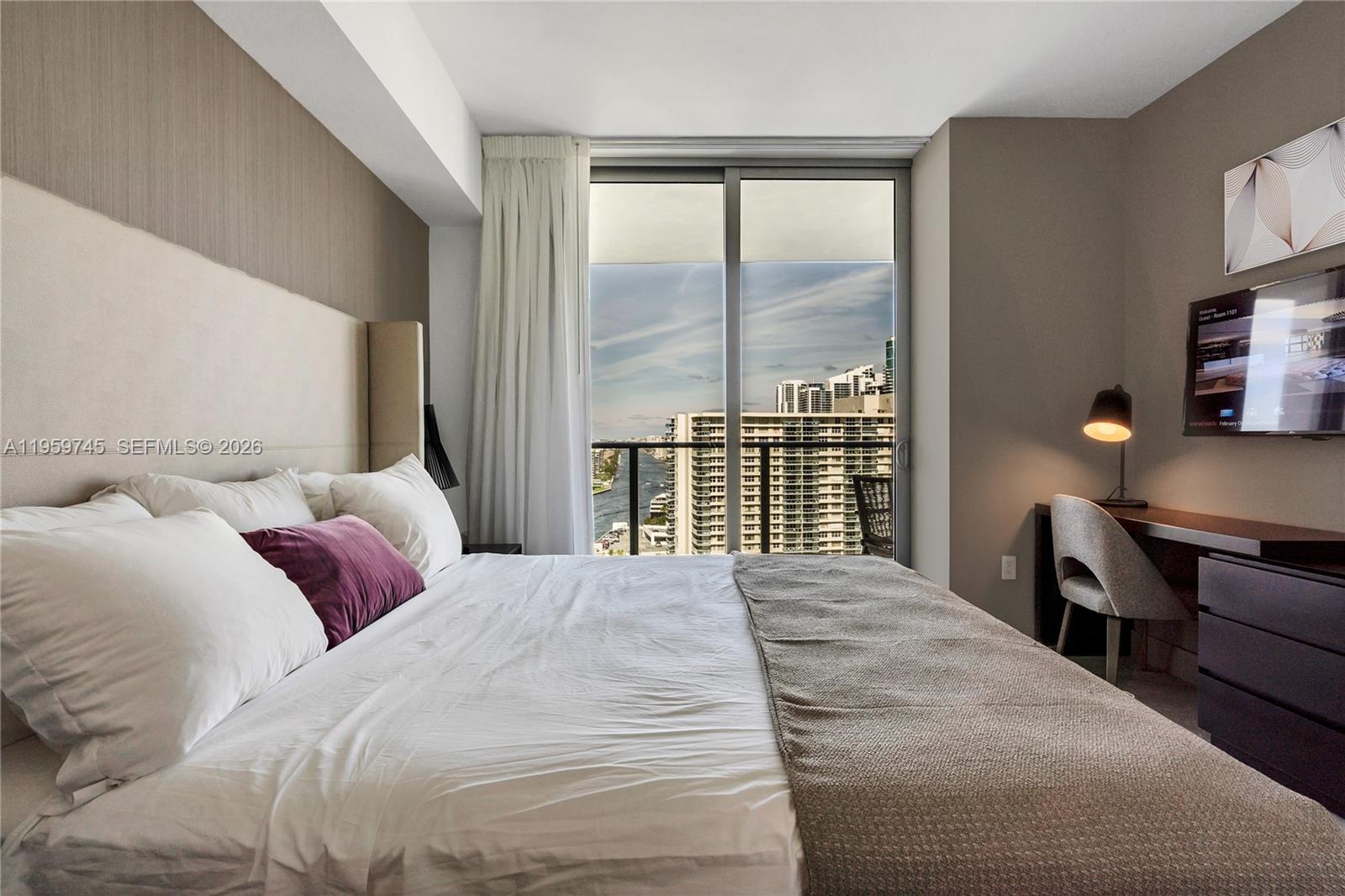 4010 S Ocean Dr #R2301 Hollywood, FL 33019