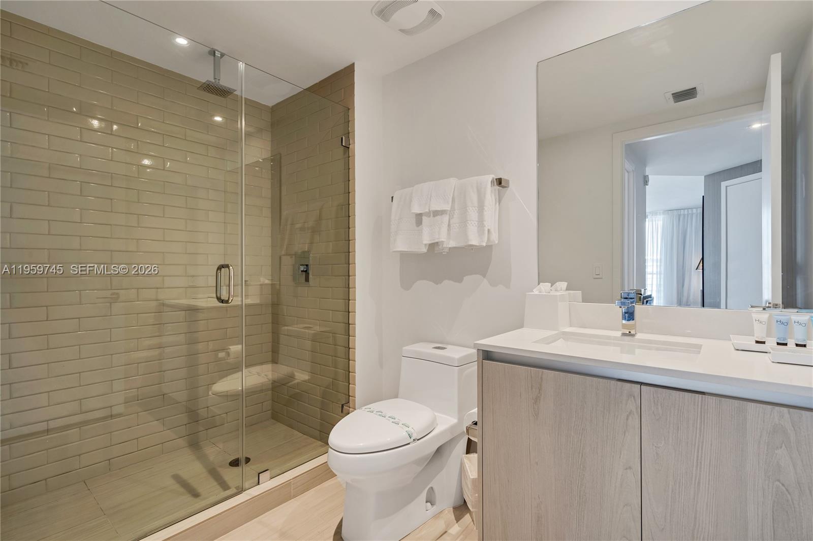 4010 S Ocean Dr #R2301 Hollywood, FL 33019