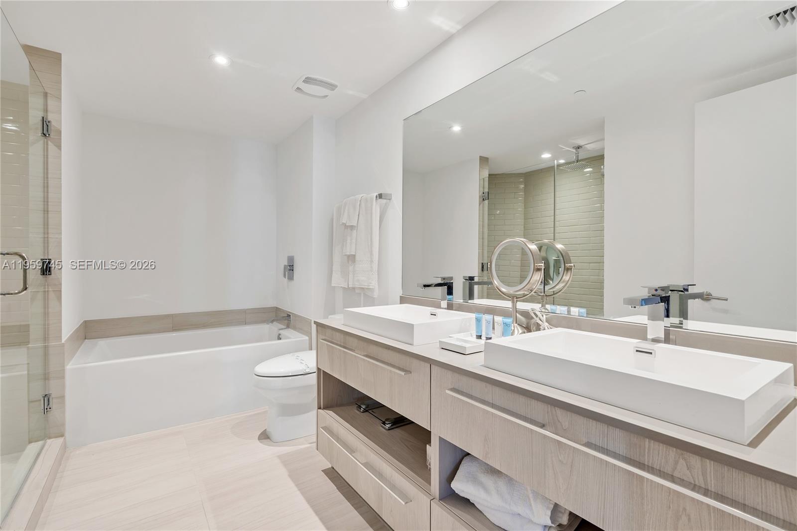 4010 S Ocean Dr #R2301 Hollywood, FL 33019