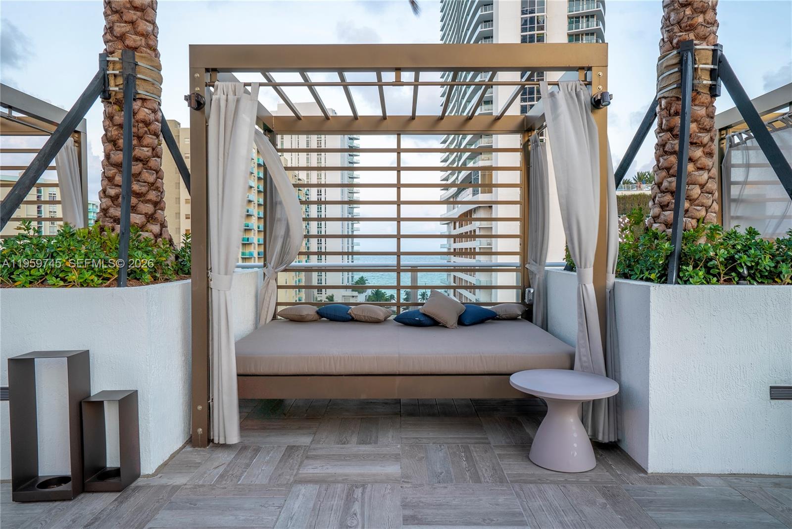 4010 S Ocean Dr #R2301 Hollywood, FL 33019