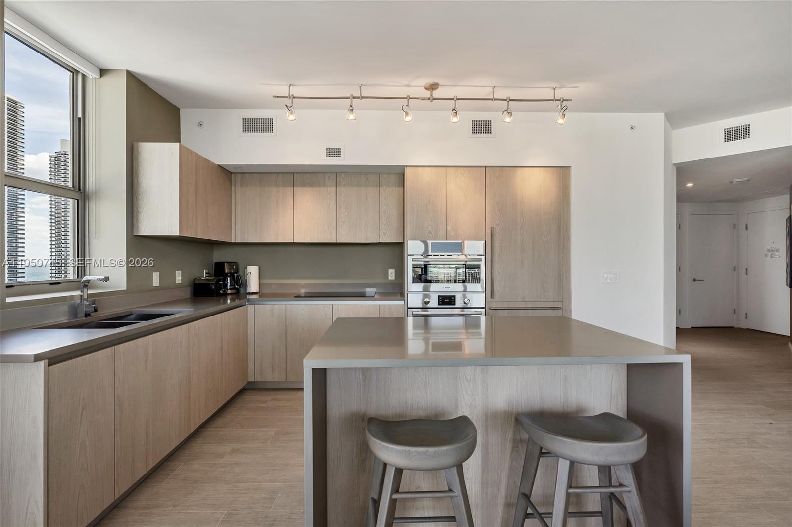 4010 S Ocean Dr #R2301 Hollywood, FL 33019