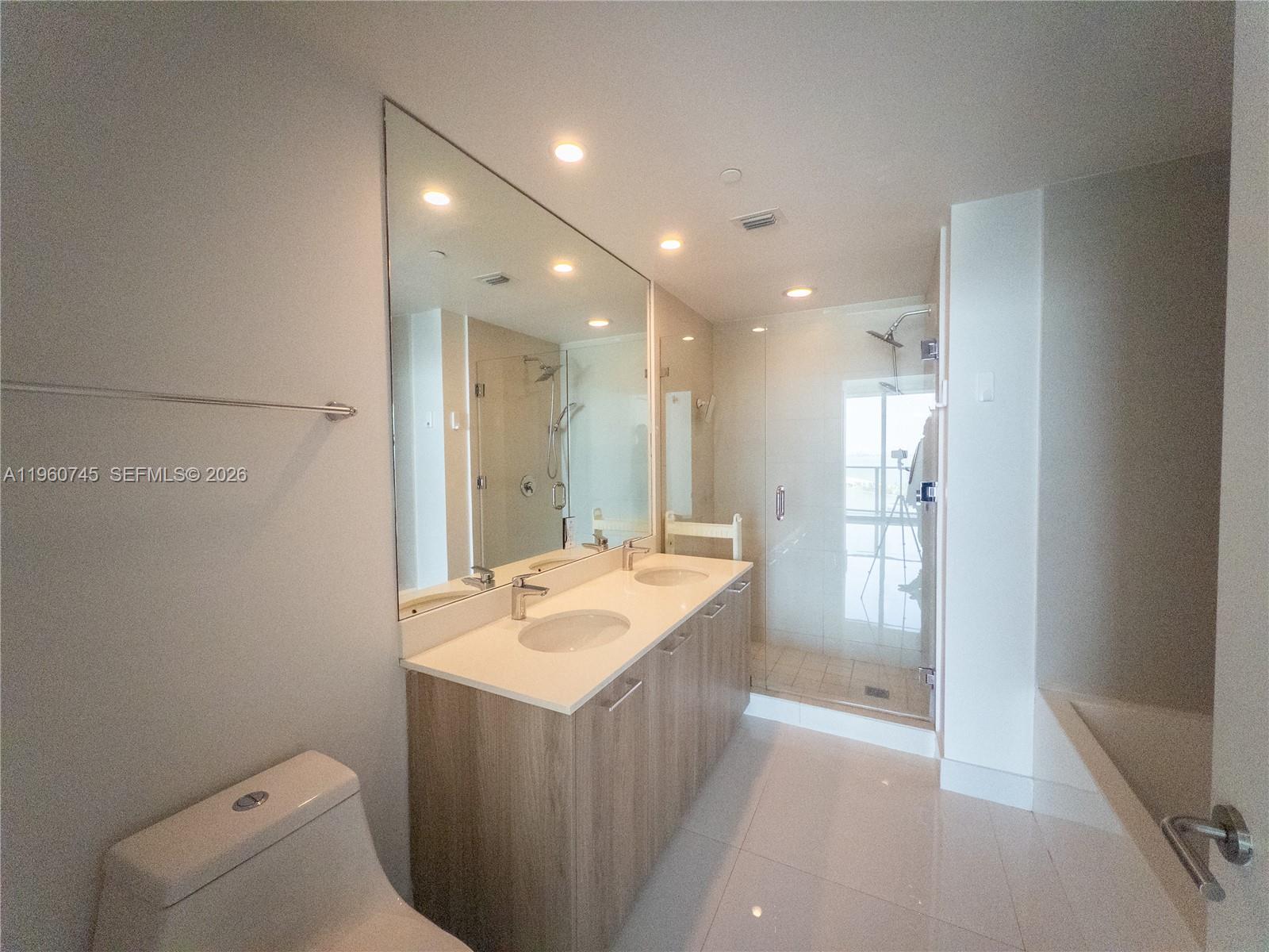 501 NE 31st St #1701 Miami, FL 33137