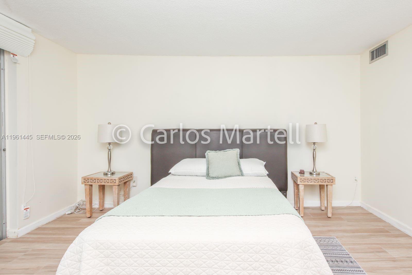 2750 NE 183rd St #512 Aventura, FL 33160