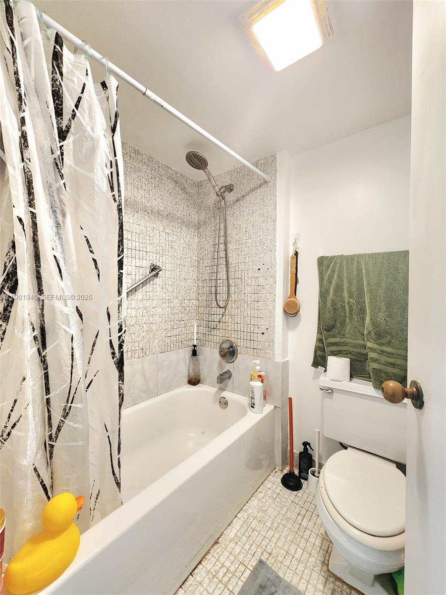 image Winston Towers 60020