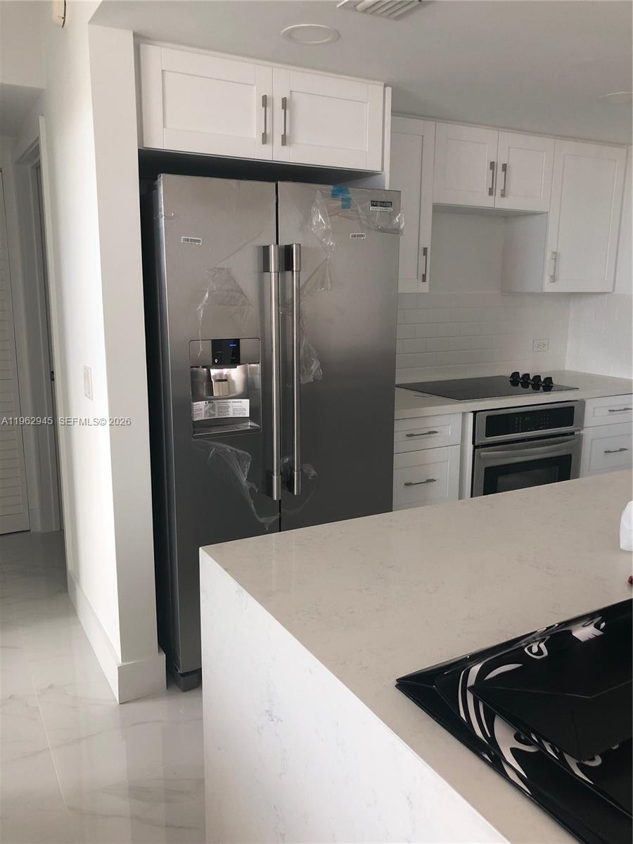 117 NW 42nd Ave #1414 Miami, FL 33126