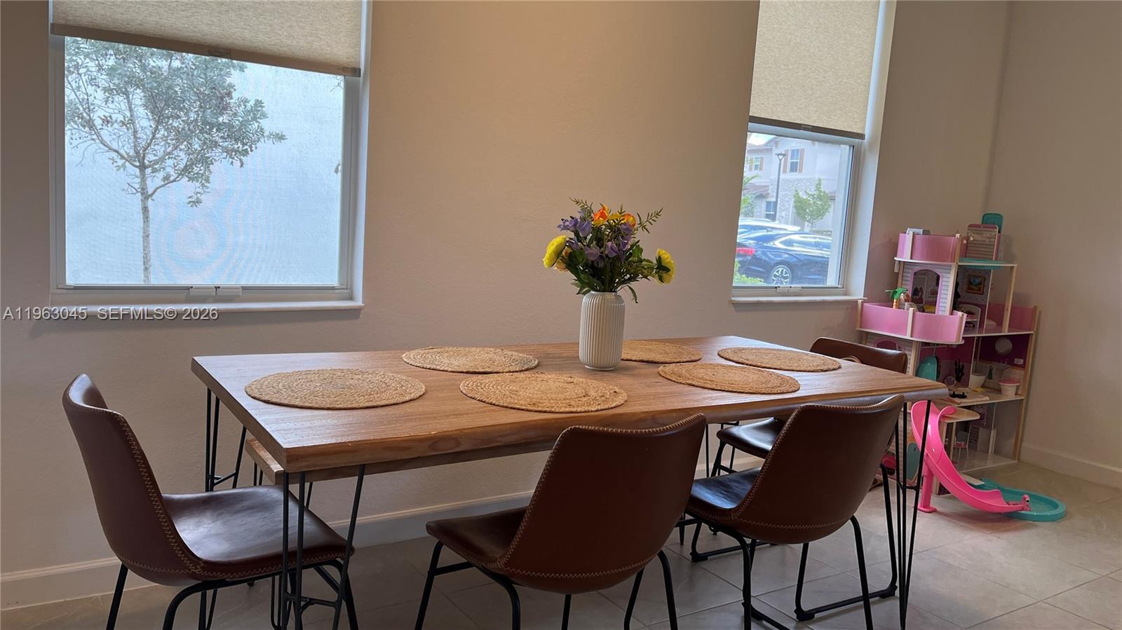 12092 NW 24th Pl Miami, FL 33167