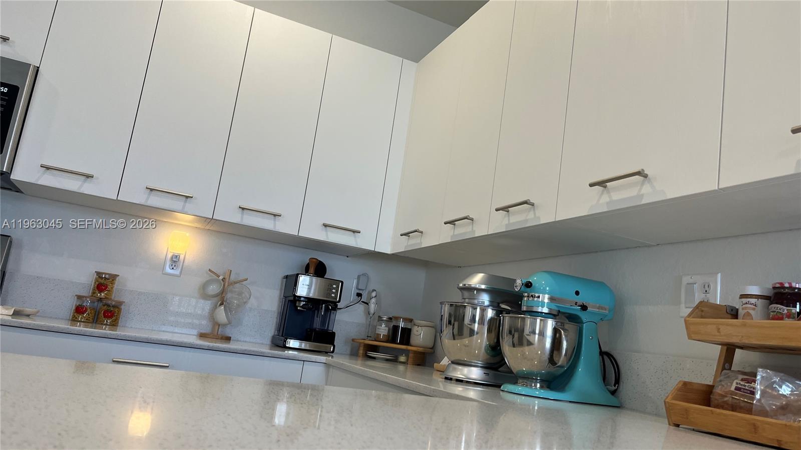 12092 NW 24th Pl Miami, FL 33167