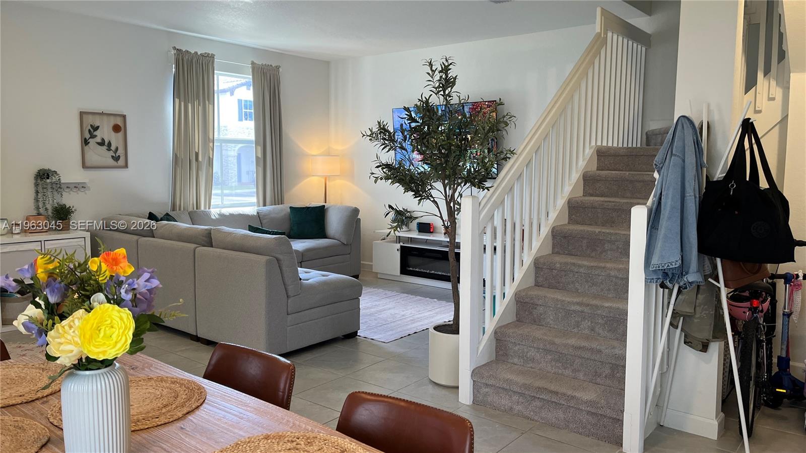 12092 NW 24th Pl Miami, FL 33167