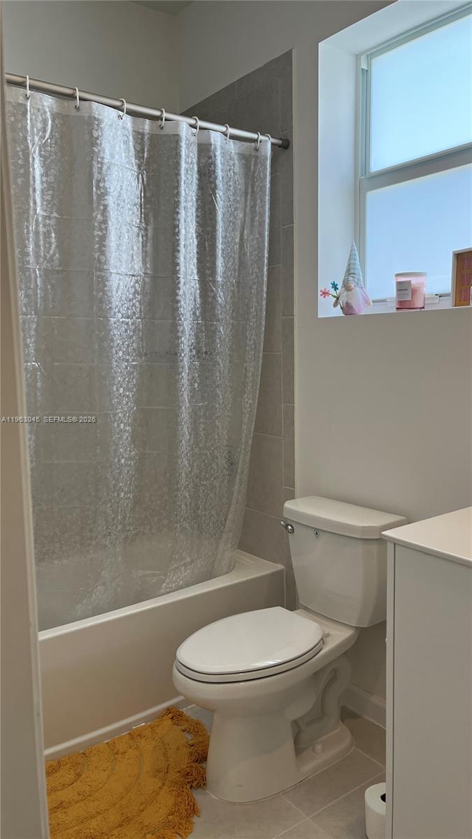 12092 NW 24th Pl Miami, FL 33167