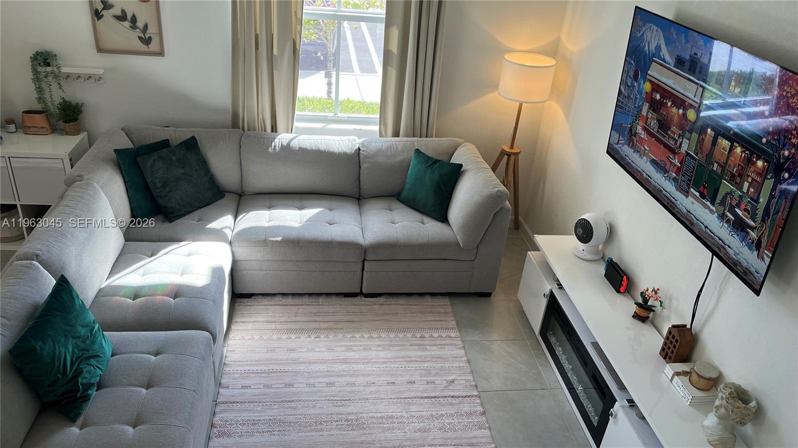 12092 NW 24th Pl Miami, FL 33167