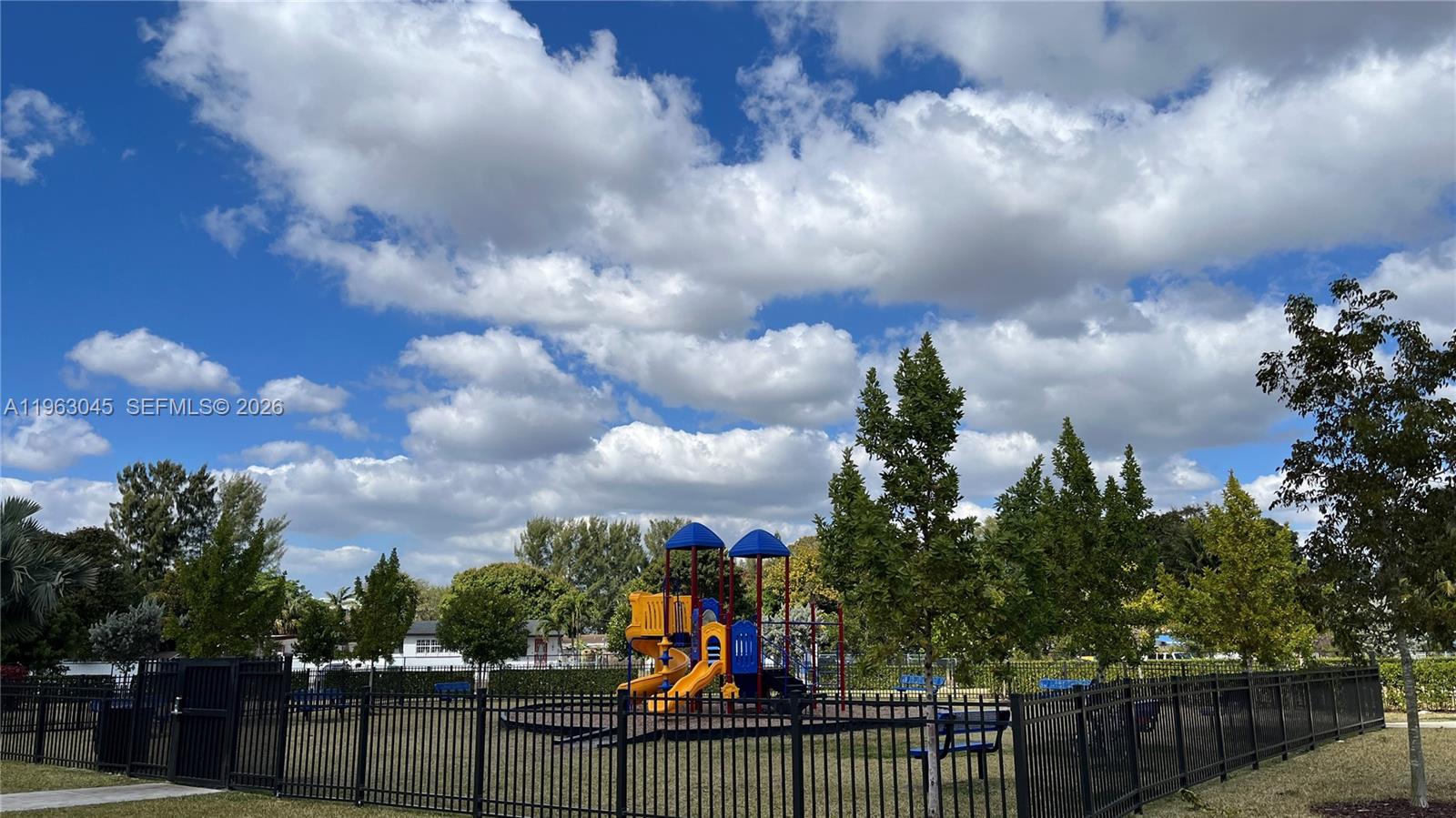 12092 NW 24th Pl Miami, FL 33167