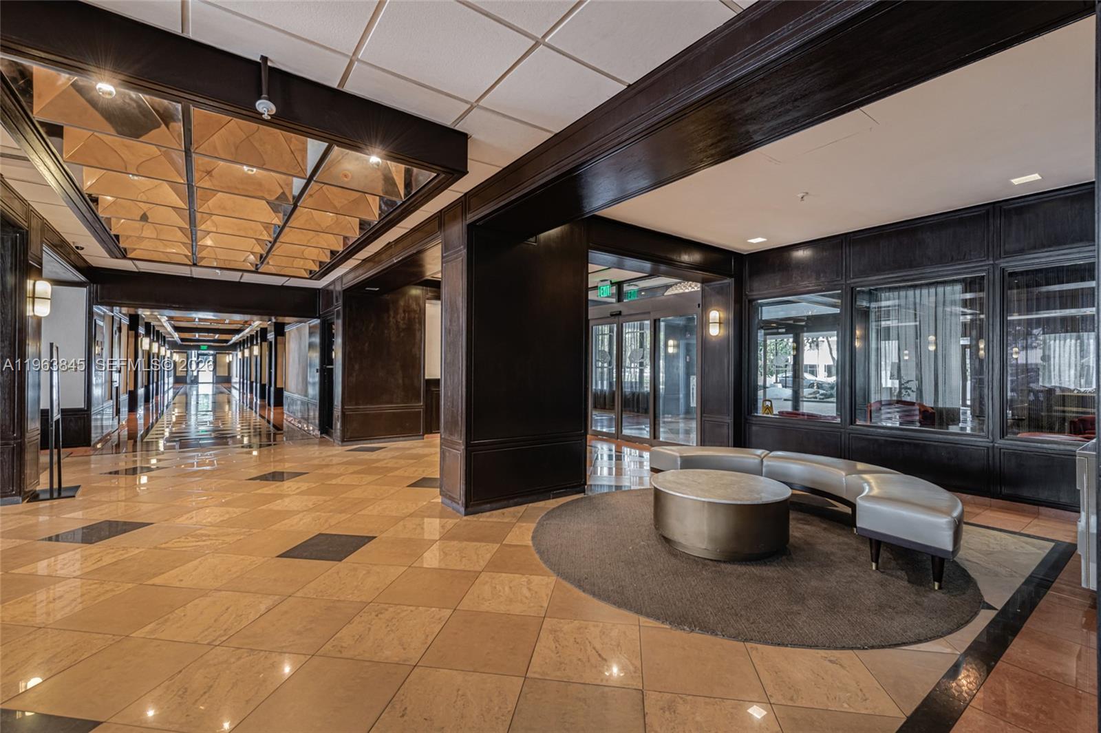 image Charter Club26