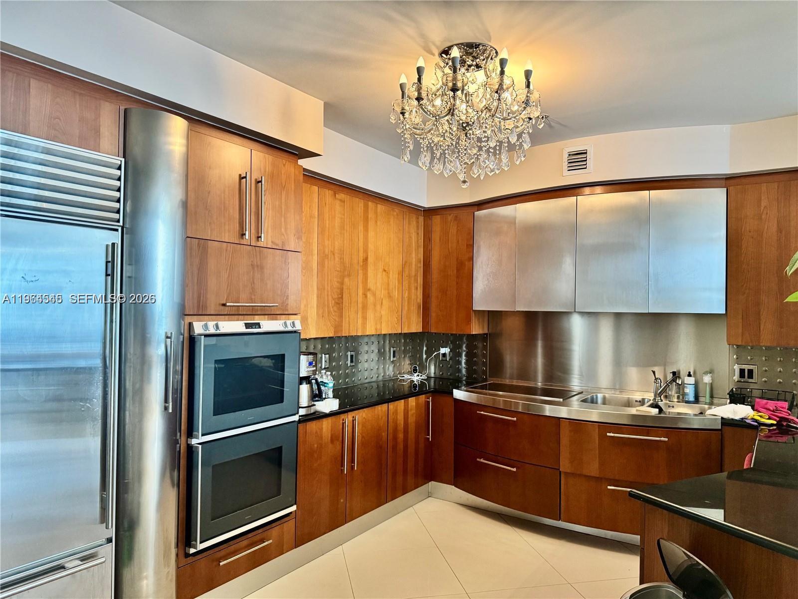 image Trump Palace11