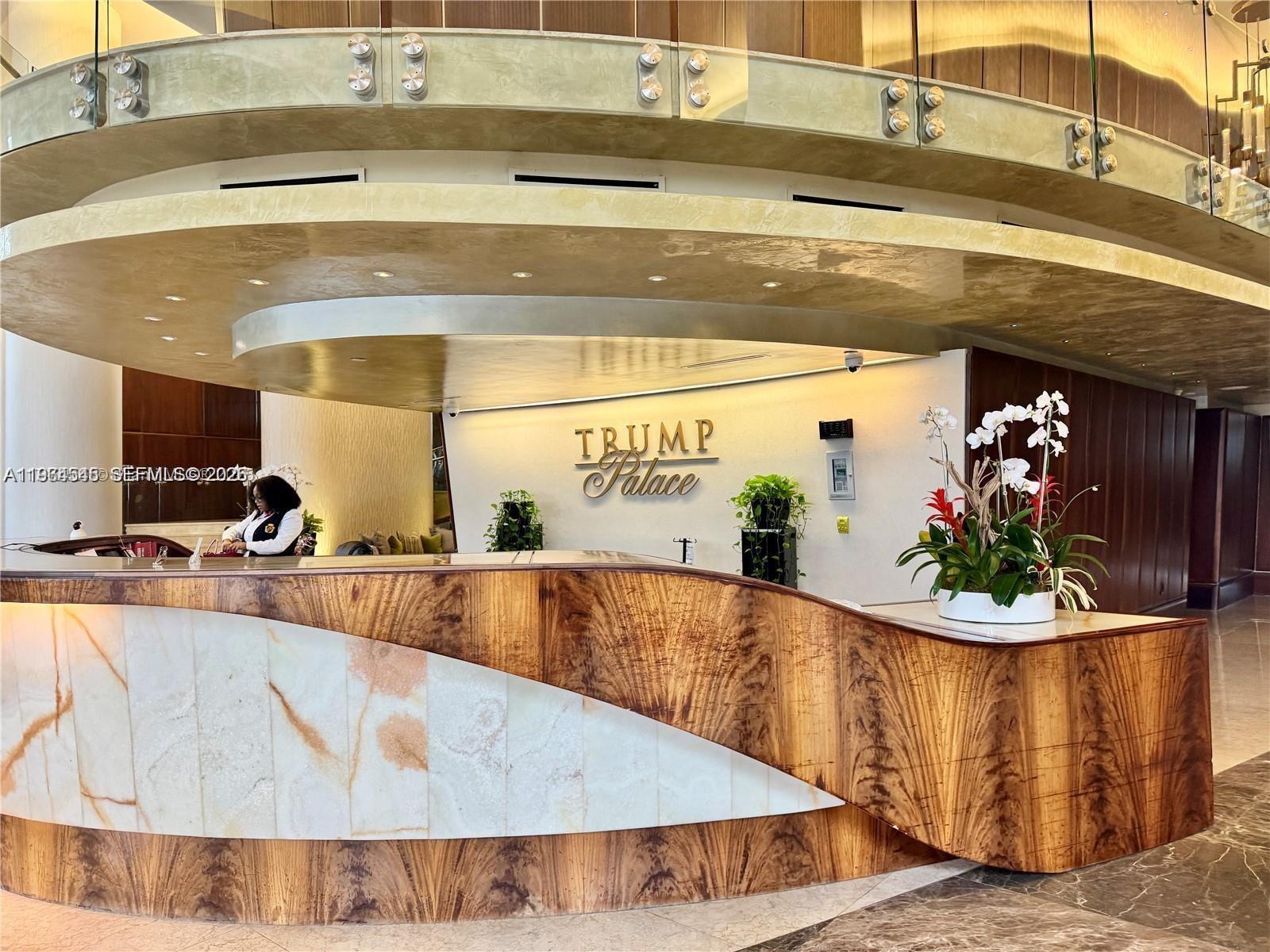 image Trump Palace18