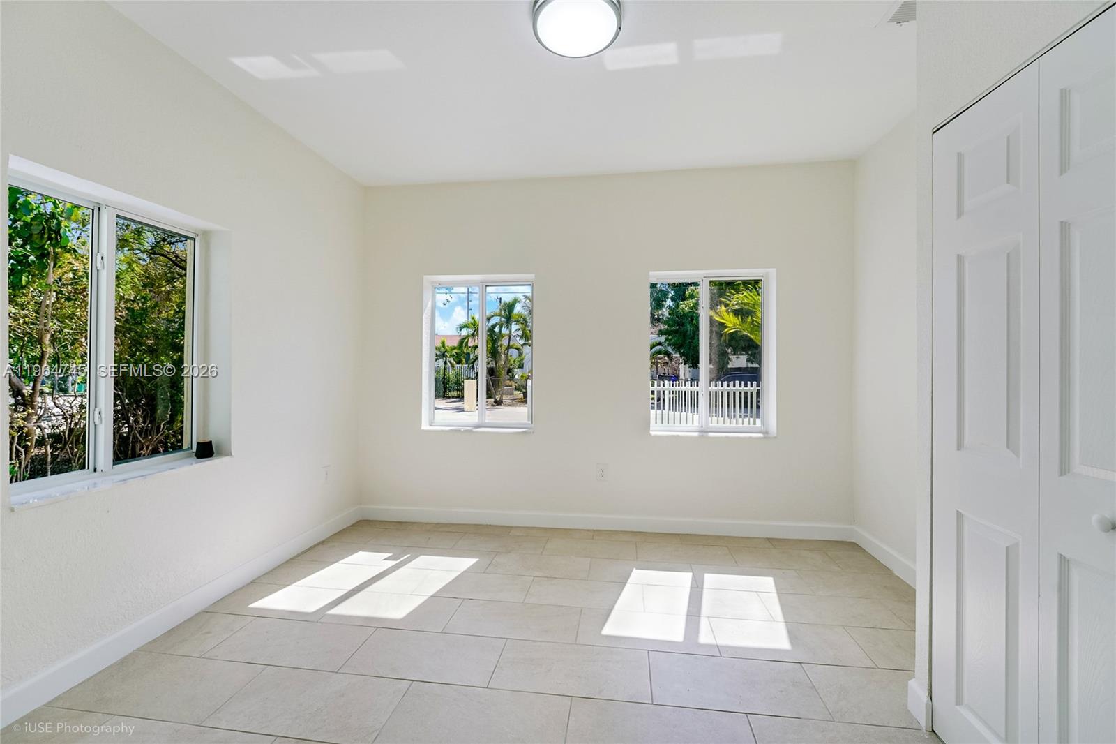 1139 NW 37th St Miami, FL 33127