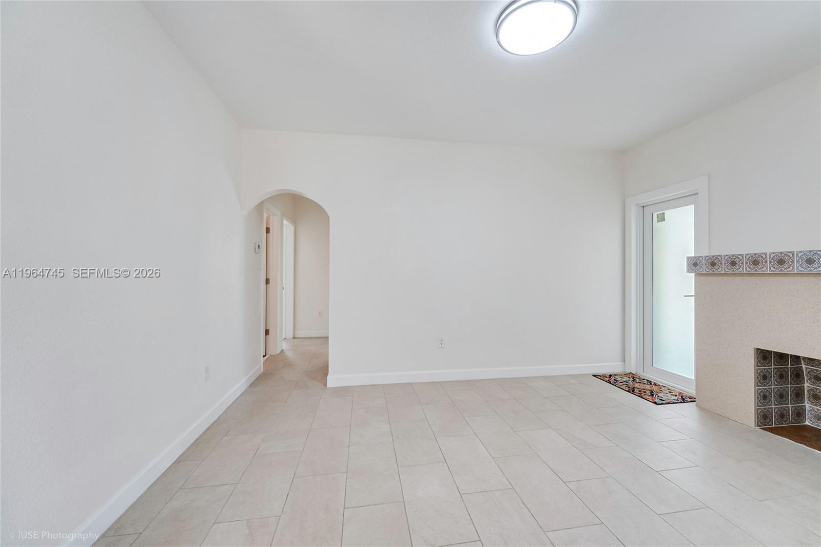 1139 NW 37th St Miami, FL 33127