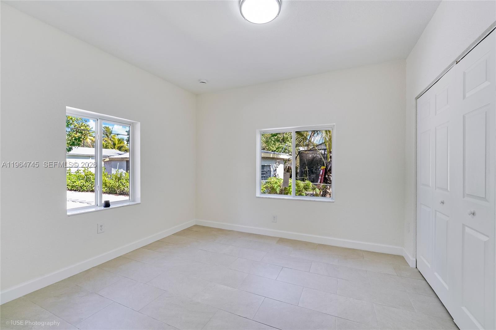 1139 NW 37th St Miami, FL 33127