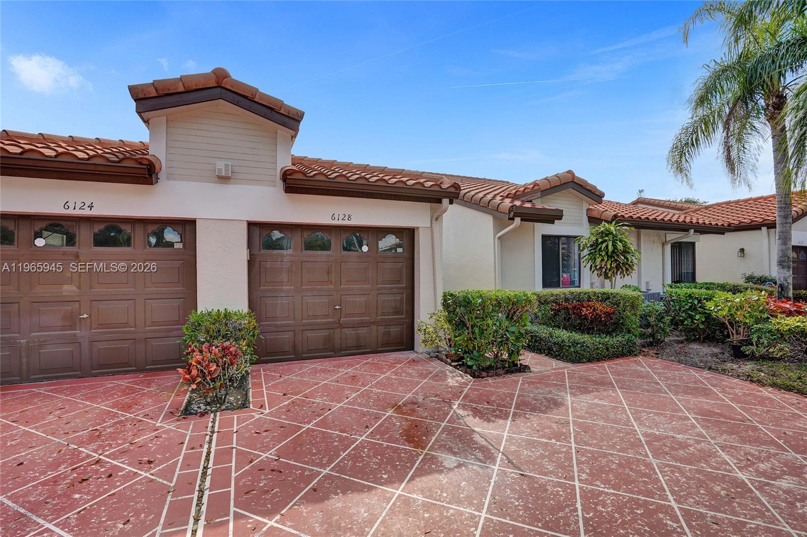 6128 Kings Gate Cir #B Delray Beach, FL 33484