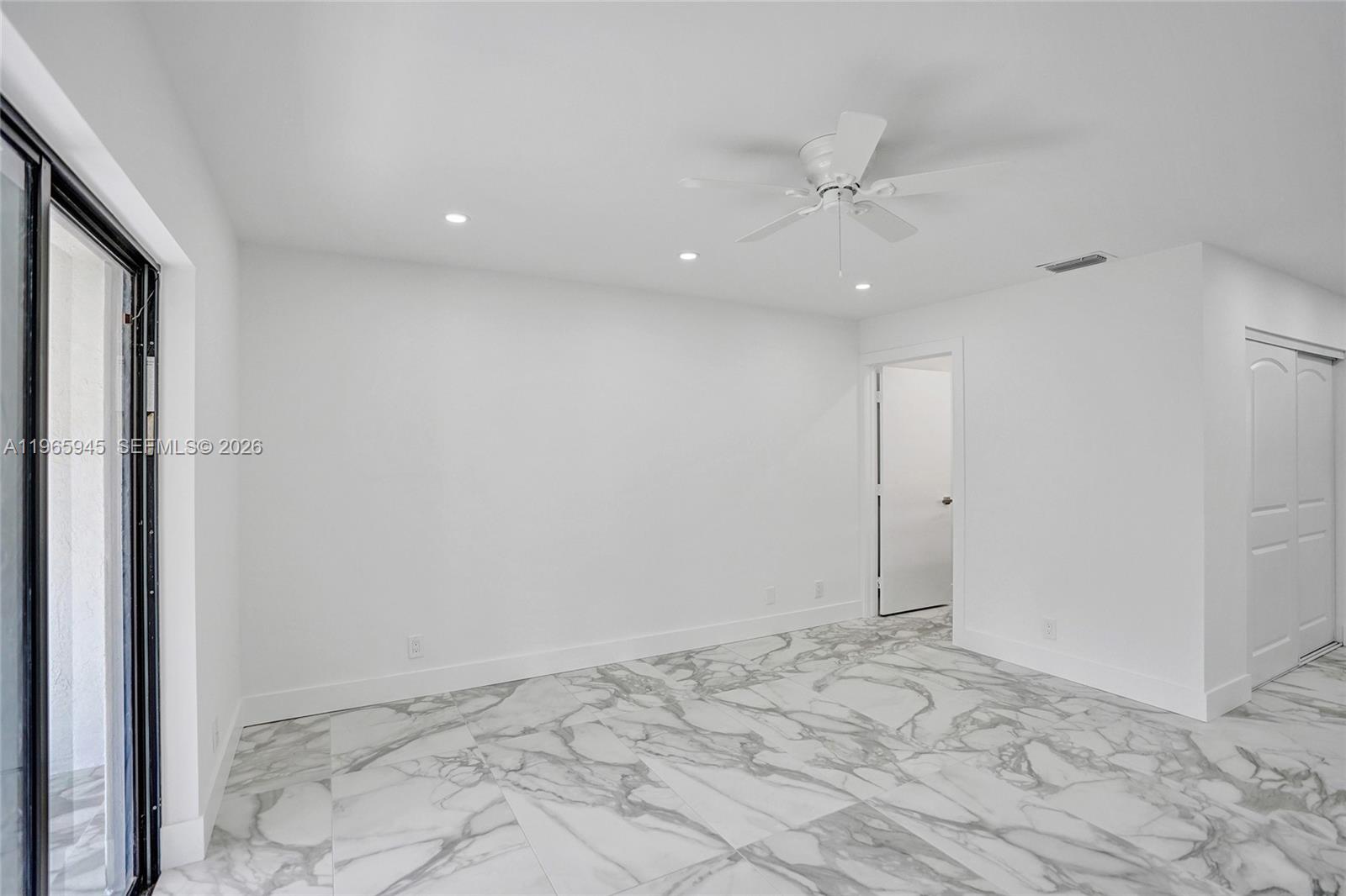 6128 Kings Gate Cir #B Delray Beach, FL 33484