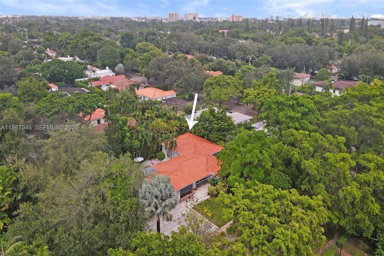 911 Mariana Ave Coral Gables, FL 33134