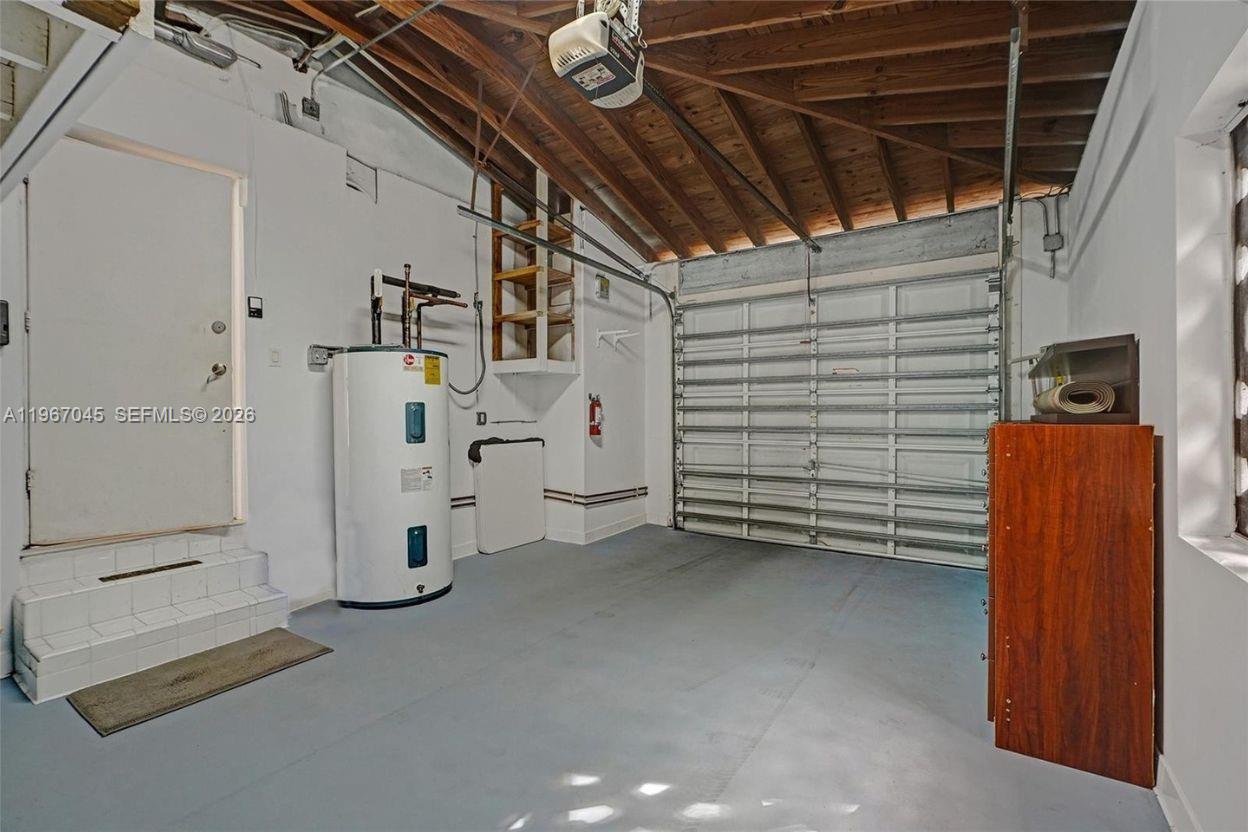 911 Mariana Ave Coral Gables, FL 33134