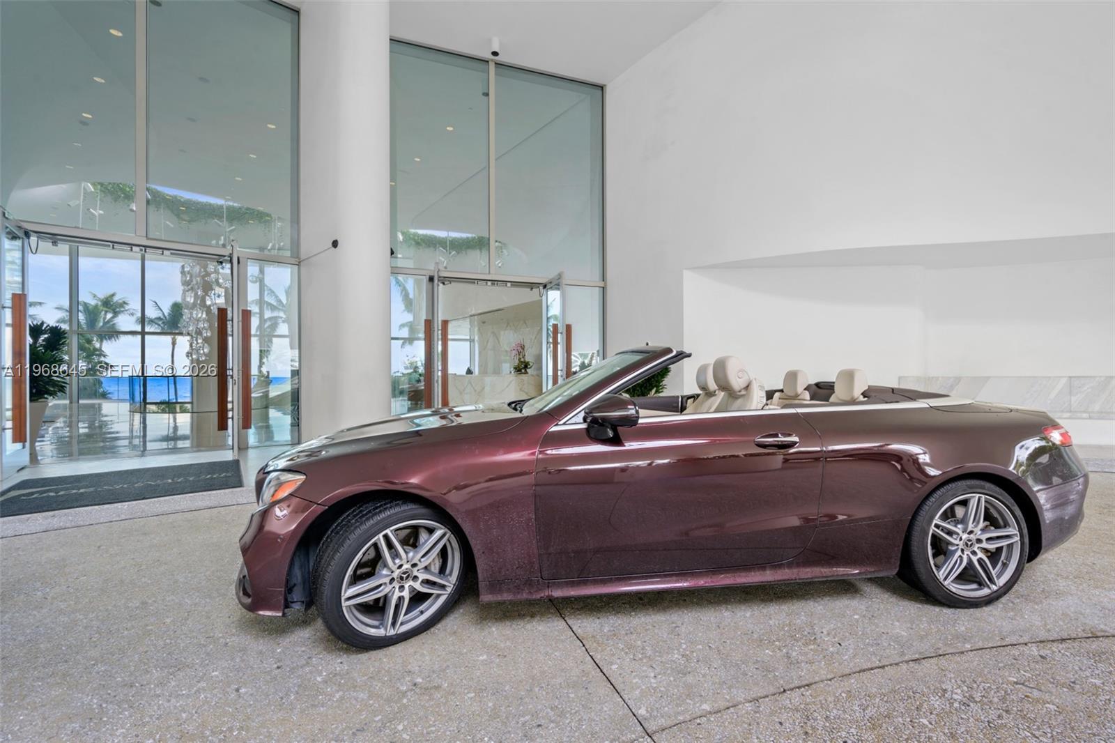 image Jade Signature28