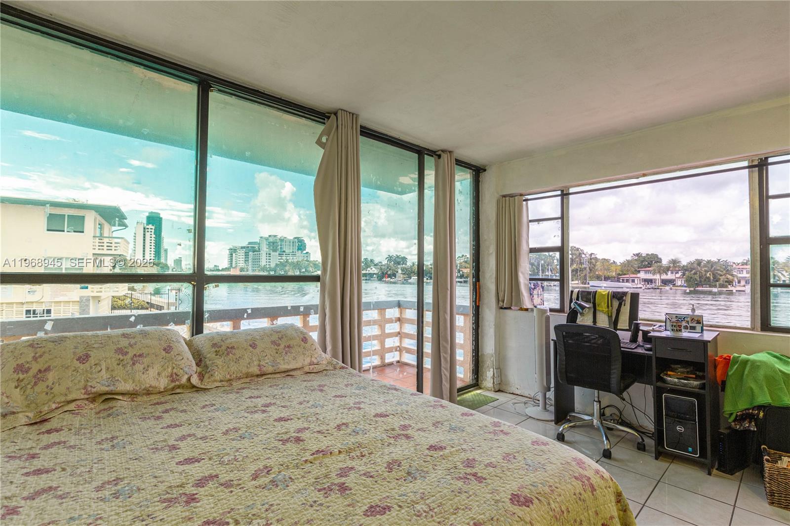 6484 Indian Crk #132